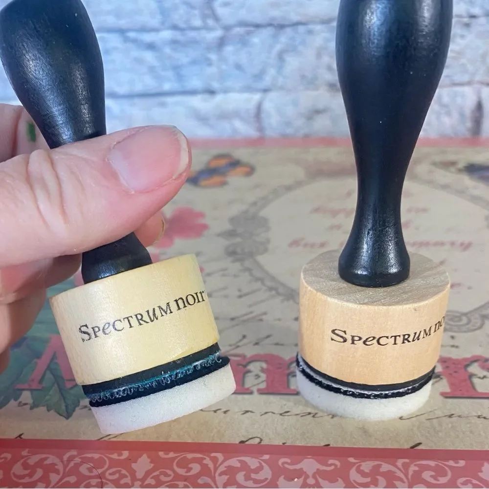 Spectrum Noir Wooden Handle Ink Blending Tool Daubers